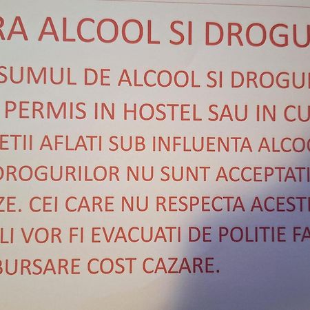 Downtown Hostel Brașov Exterior foto